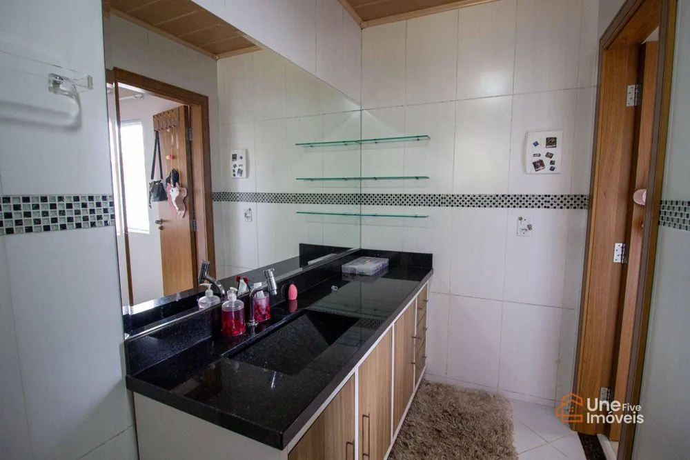 Casa, 4 quartos, 200 m² - Foto 7