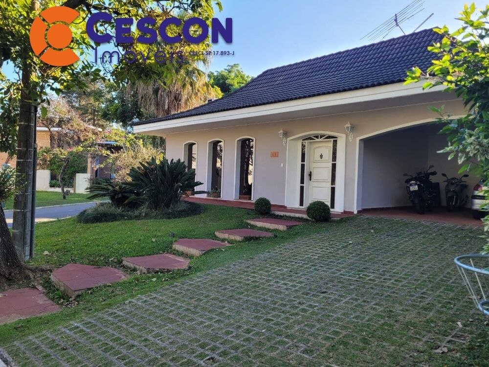Casa de Condomínio à venda com 3 quartos, 290m² - Foto 1