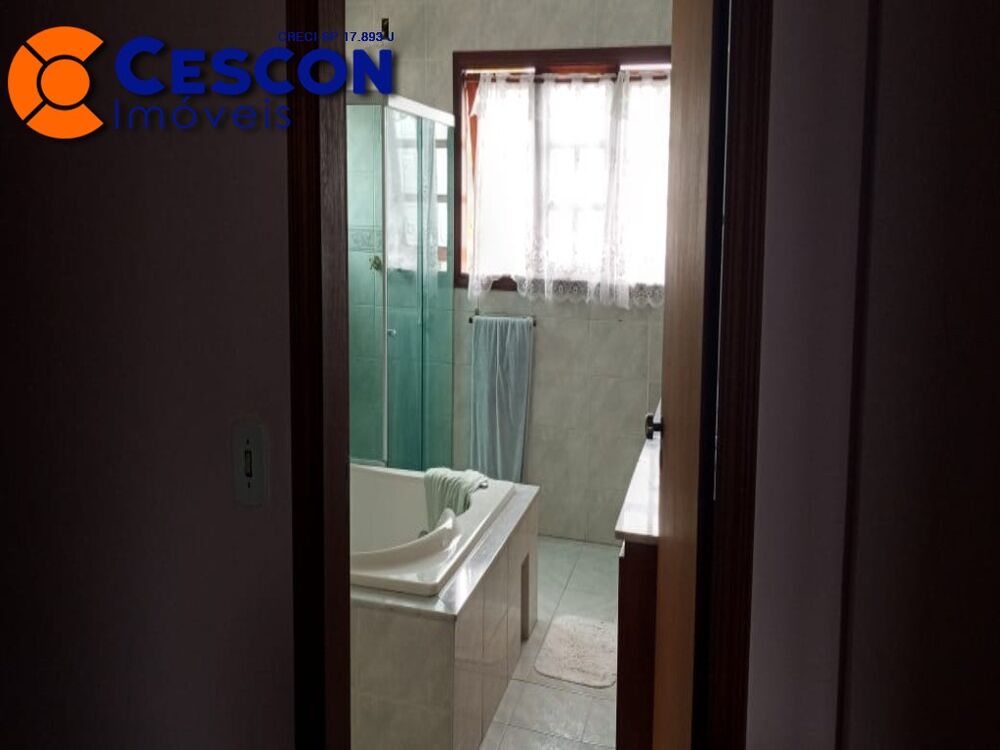 Casa de Condomínio à venda com 4 quartos, 547m² - Foto 8