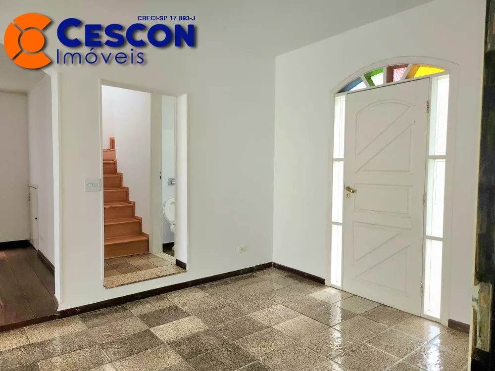 Casa de Condomínio à venda e aluguel com 3 quartos, 228m² - Foto 2