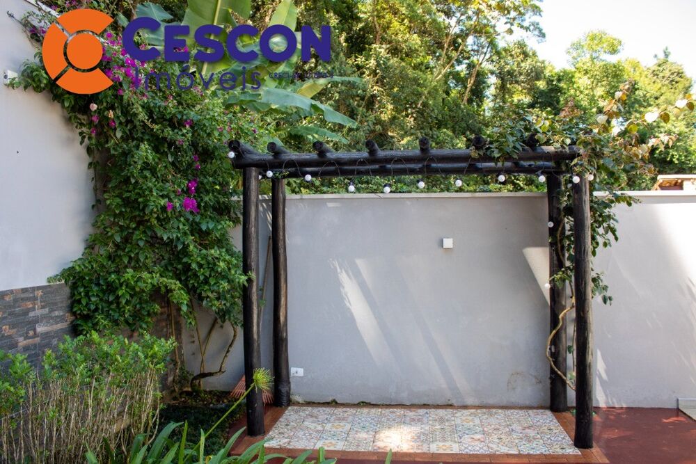 Casa de Condomínio à venda e aluguel com 3 quartos, 360m² - Foto 23