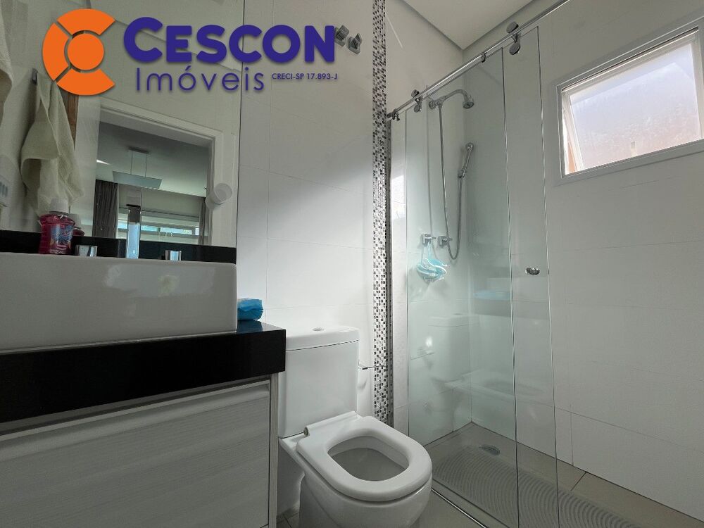 Casa de Condomínio para alugar com 4 quartos, 308m² - Foto 14