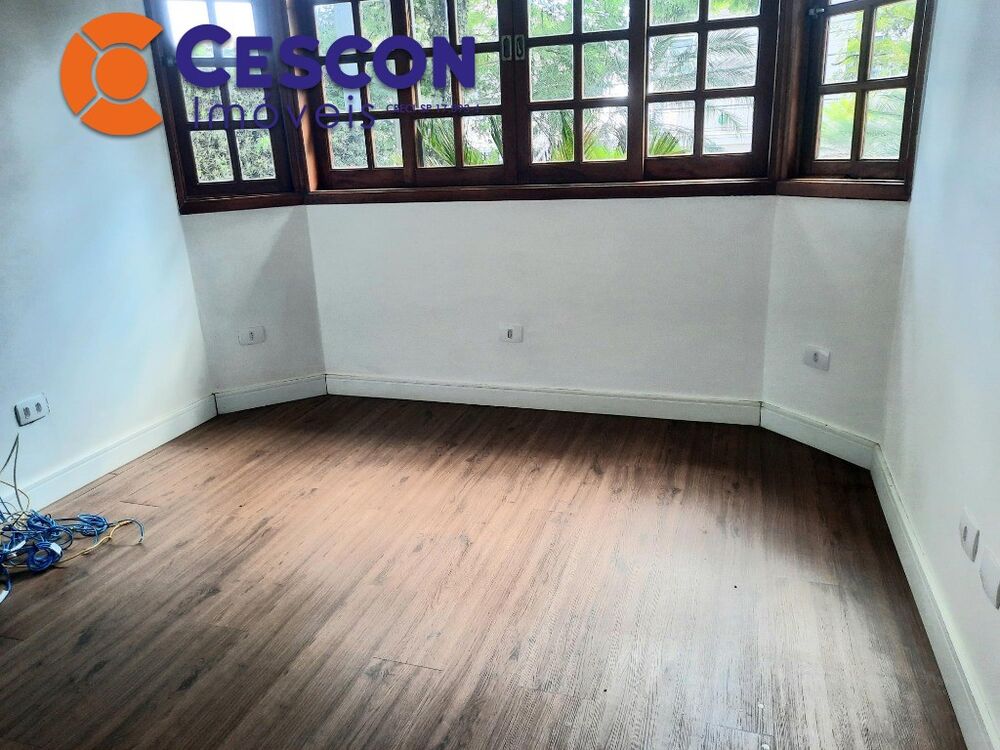 Casa de Condomínio à venda com 4 quartos, 386m² - Foto 4