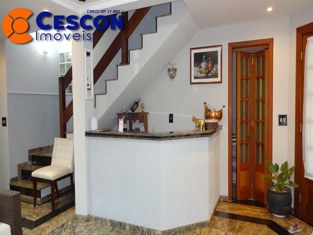Casa de Condomínio à venda com 3 quartos, 270m² - Foto 2