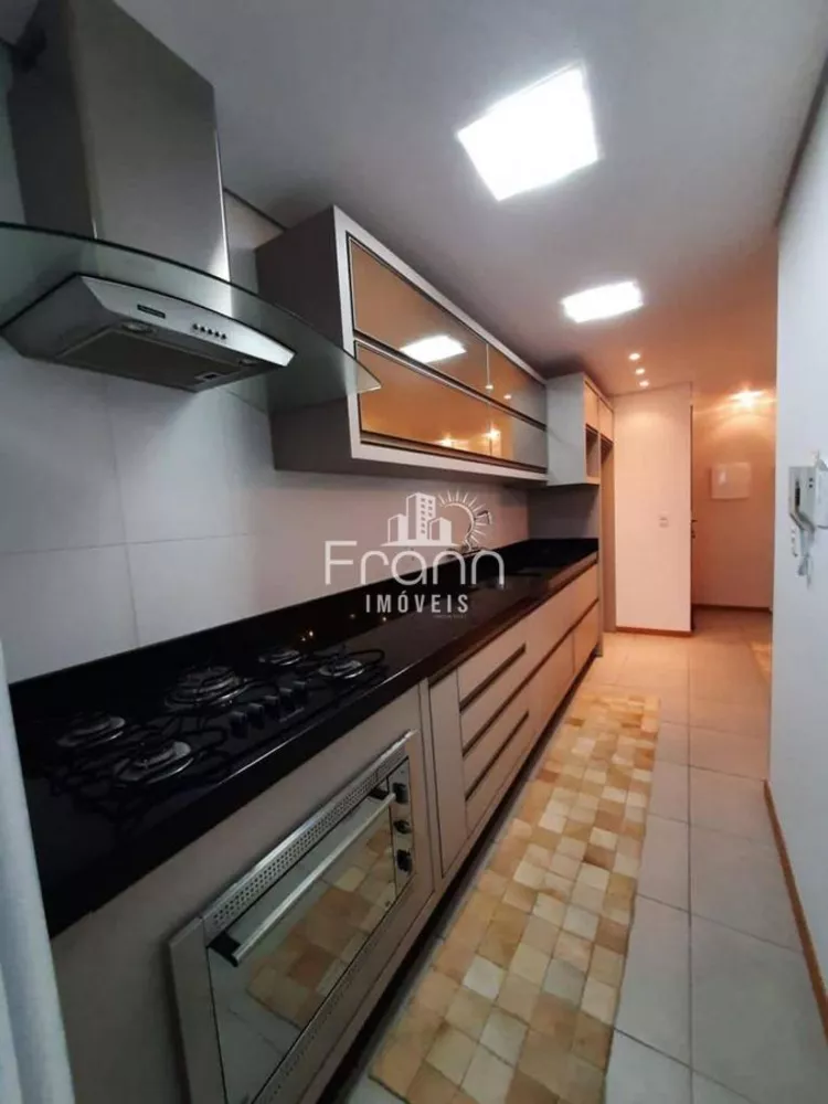 Apartamento à venda com 3 quartos, 91m² - Foto 3