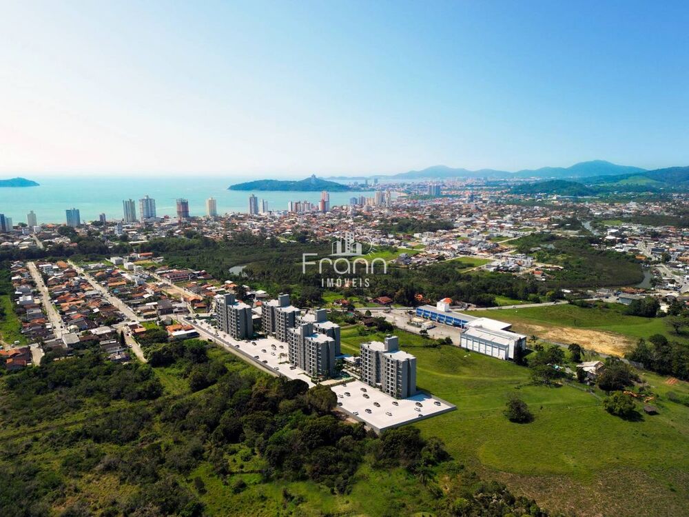 Apartamento, 2 quartos, 56 m² - Foto 2