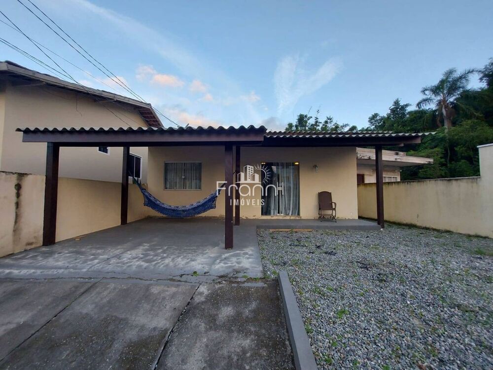 Casa, 2 quartos, 70 m² - Foto 1
