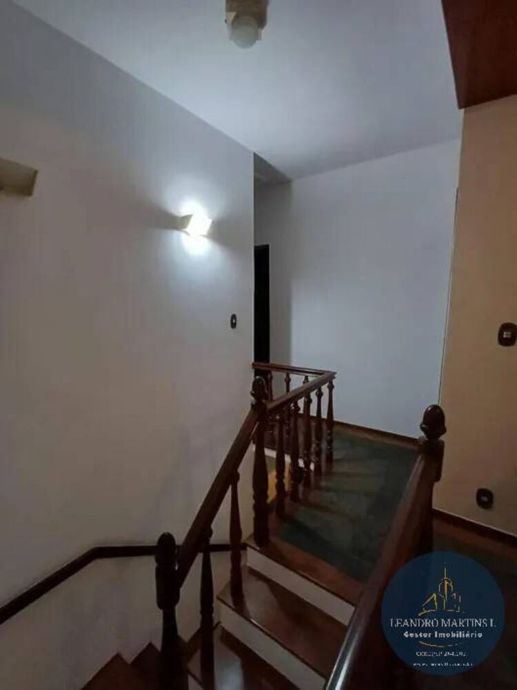 Casa, 3 quartos, 197 m² - Foto 2