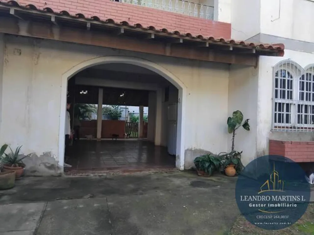 Casa, 5 quartos, 223 m² - Foto 4