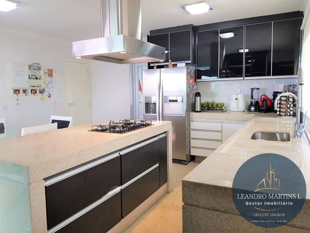 Casa de Condomínio à venda com 4 quartos, 650m² - Foto 2