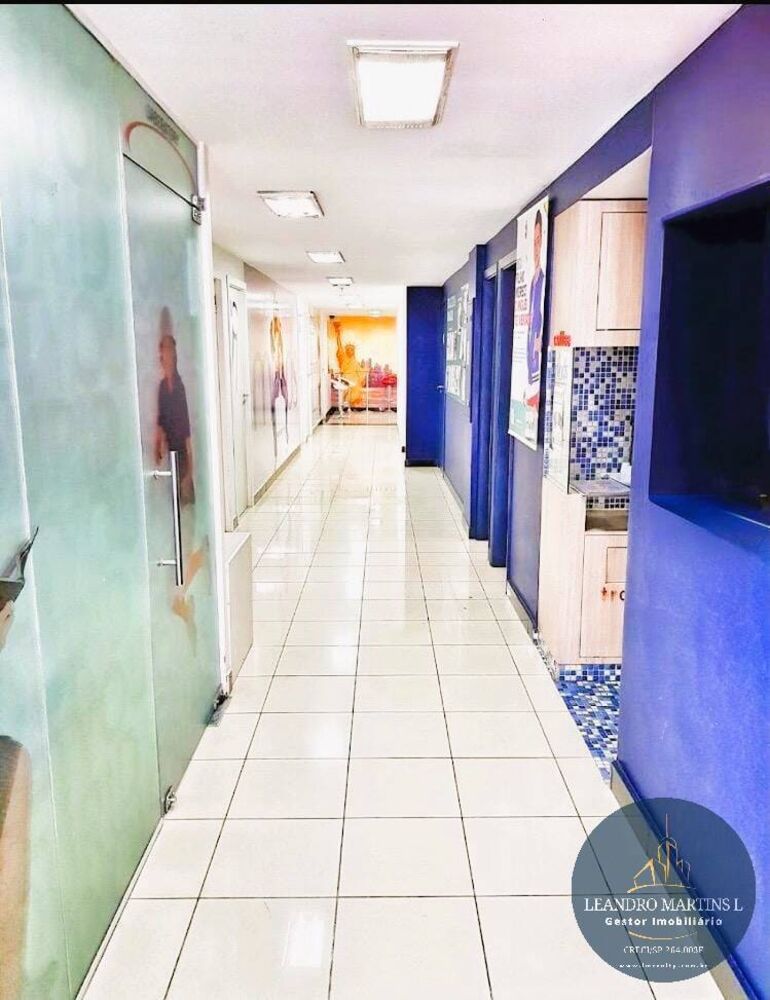 Prédio Inteiro à venda e aluguel, 728m² - Foto 1