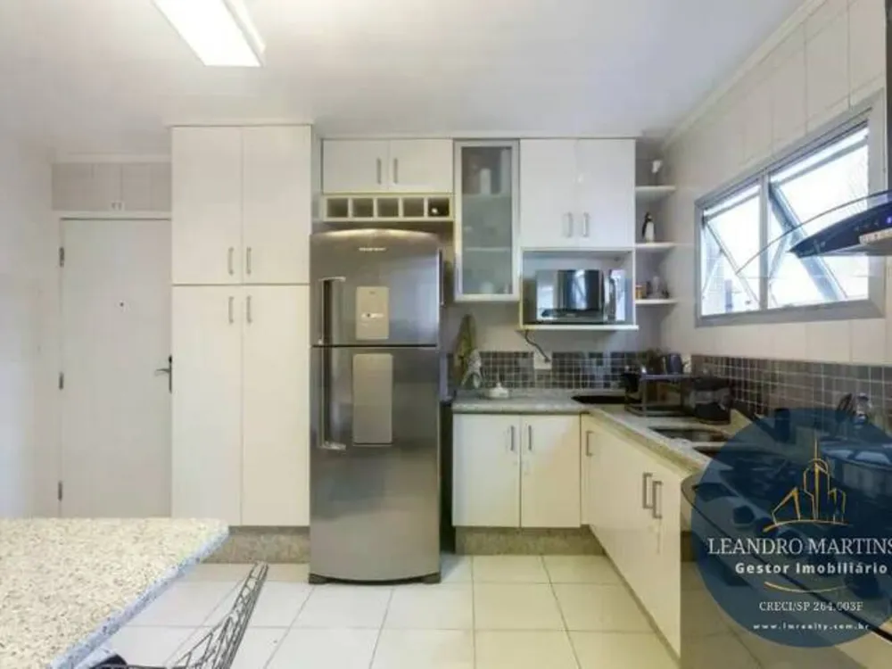 Cobertura, 3 quartos, 234 m² - Foto 4