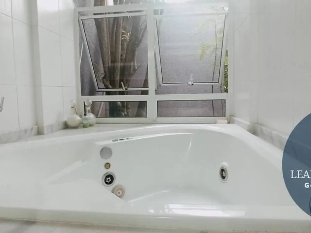 Casa, 4 quartos, 321 m² - Foto 2