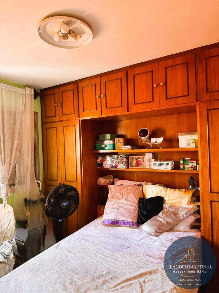 Apartamento à venda com 2 quartos, 62m² - Foto 2