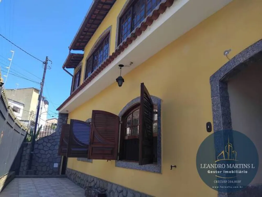 Casa, 6 quartos, 336 m² - Foto 2
