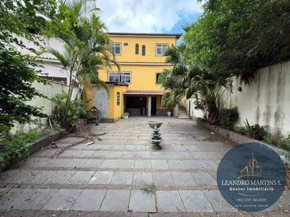Casa, 6 quartos, 336 m² - Foto 1
