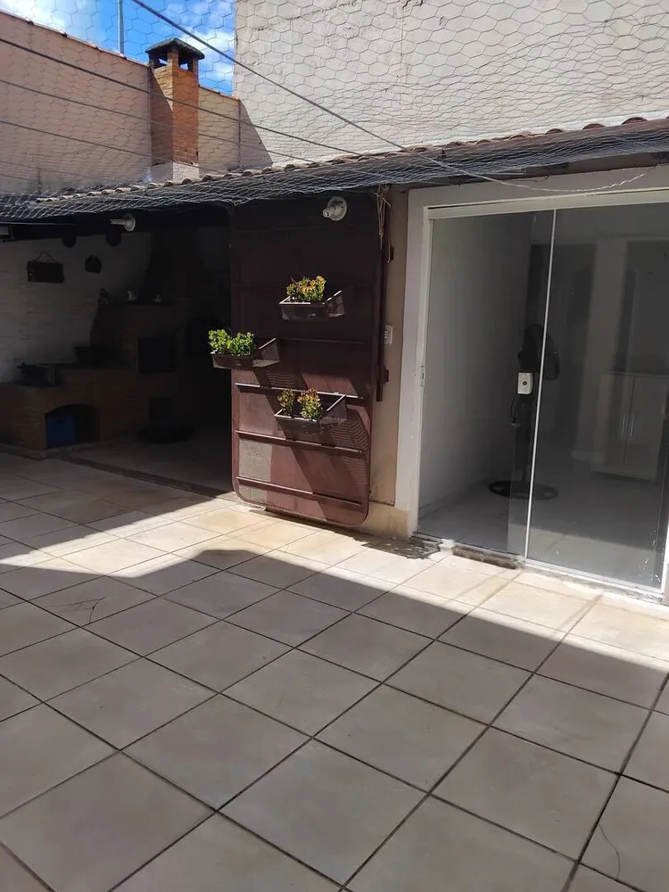 Casa, 6 quartos, 143 m² - Foto 19