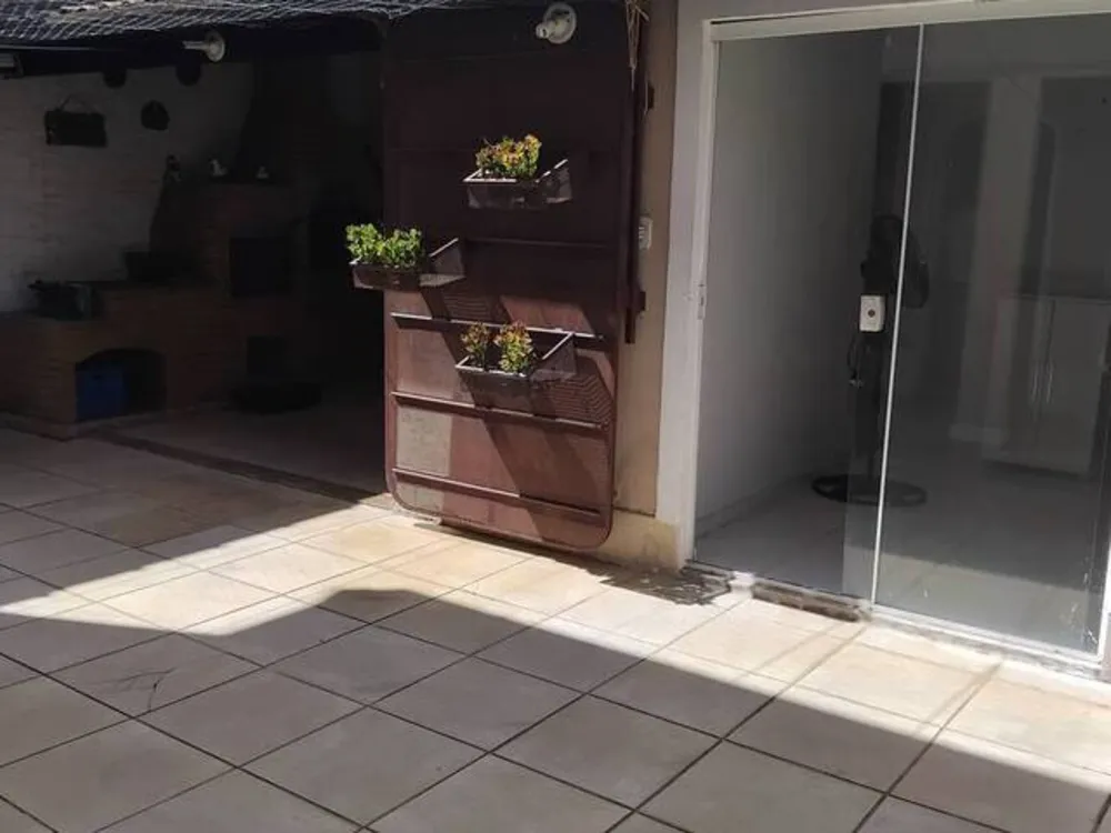 Casa, 6 quartos, 143 m² - Foto 10