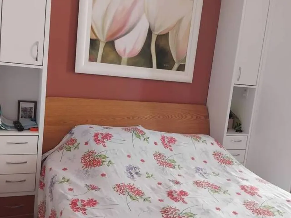 Casa, 6 quartos, 143 m² - Foto 2