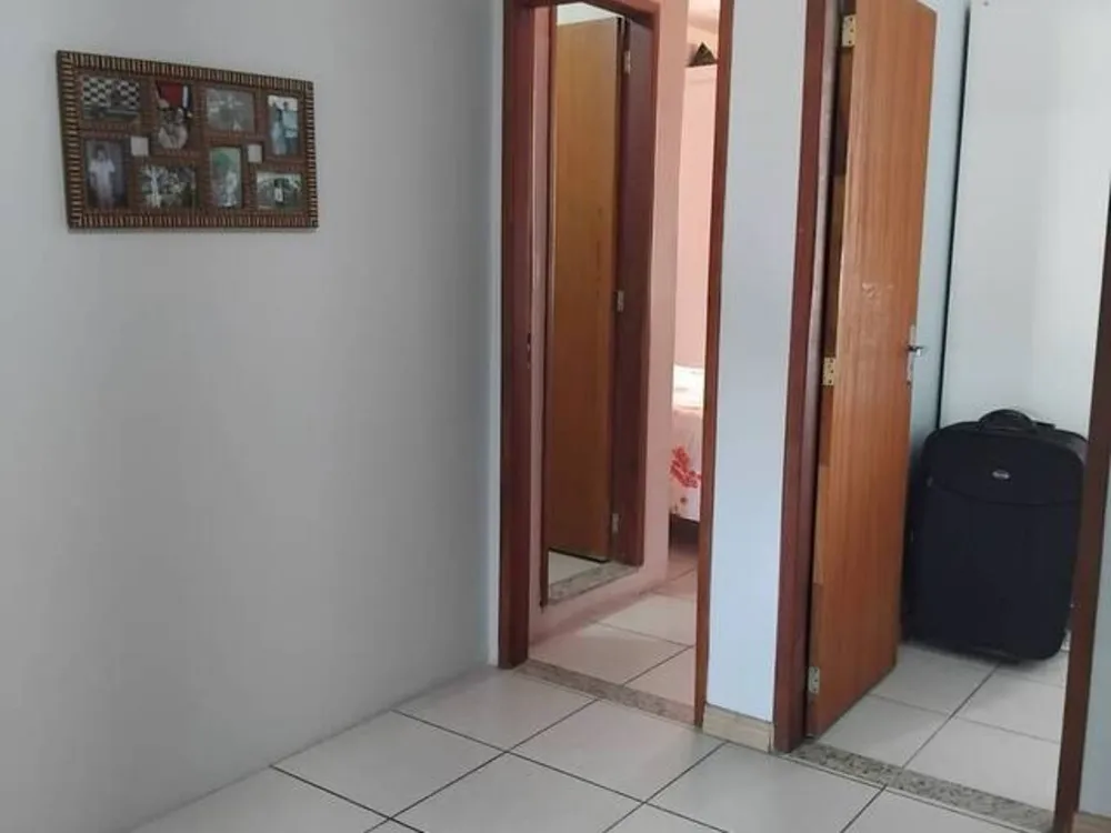 Casa, 6 quartos, 143 m² - Foto 4