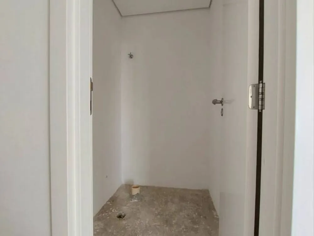 Apartamento, 3 quartos, 181 m² - Foto 2