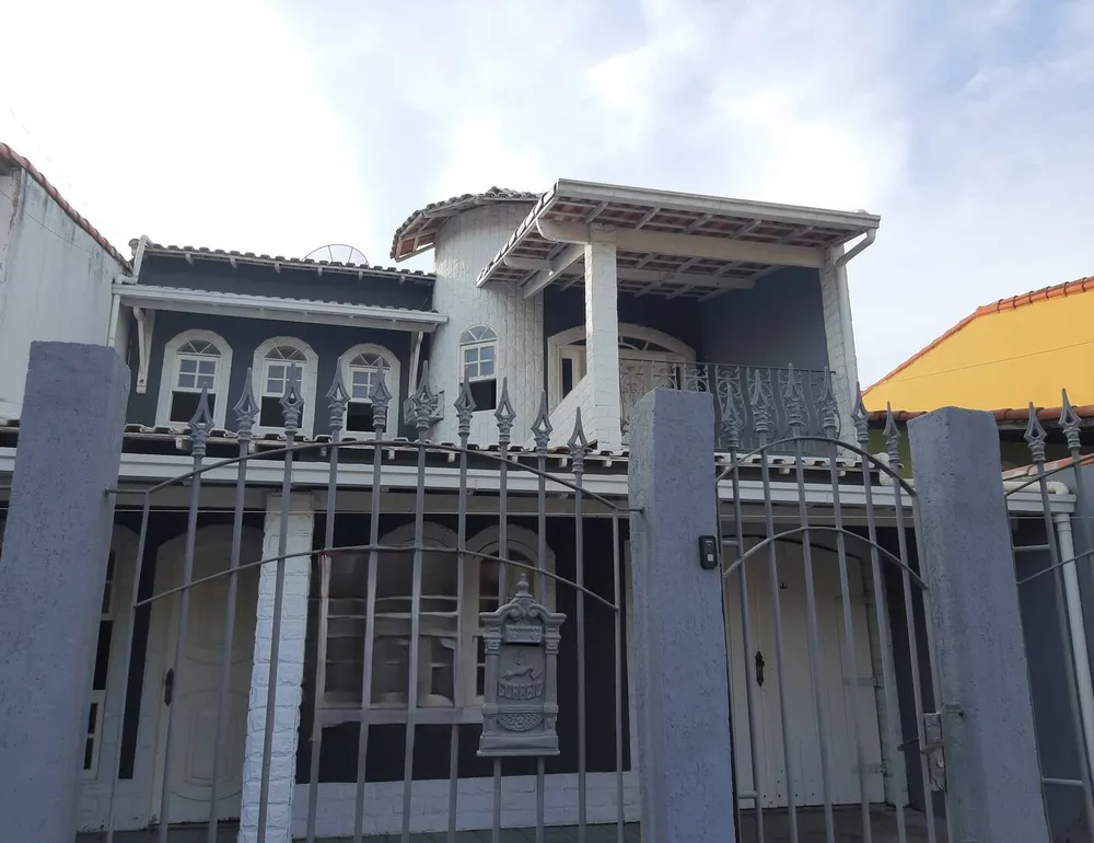 Casa, 4 quartos, 198 m² - Foto 1