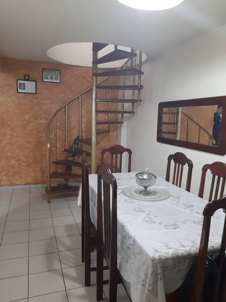 Casa, 4 quartos, 198 m² - Foto 9