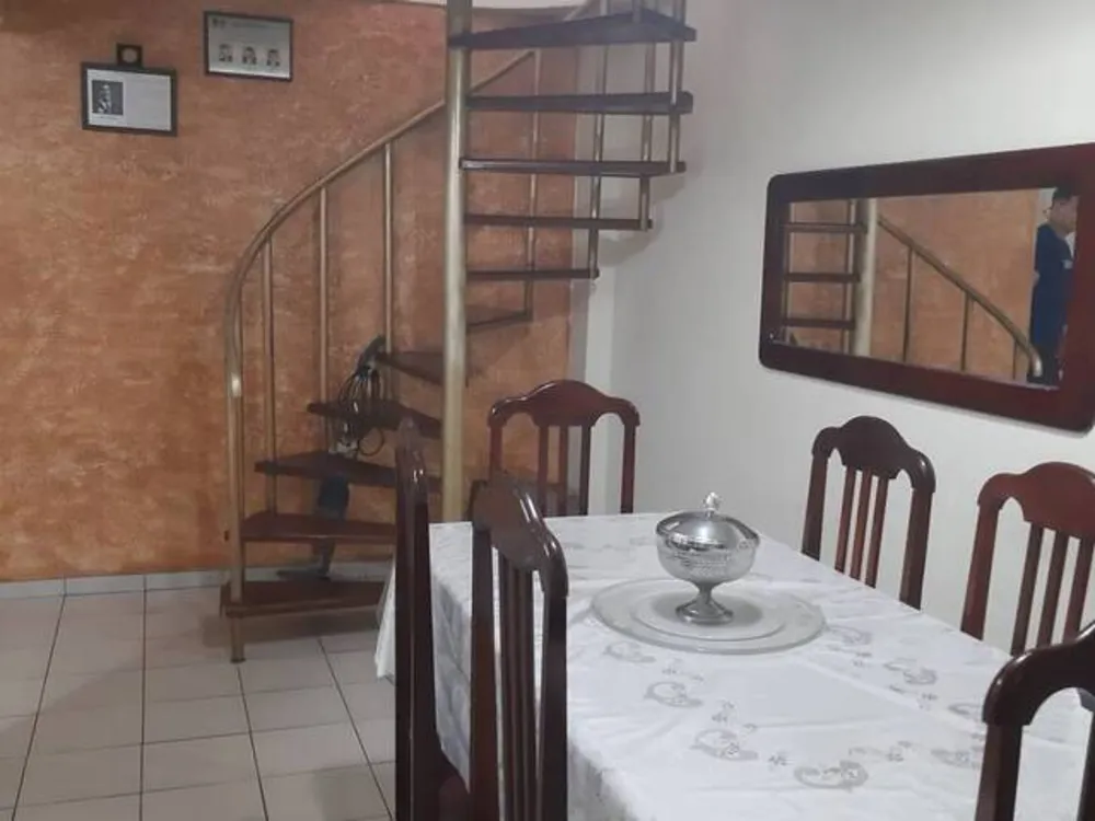Casa, 4 quartos, 198 m² - Foto 5