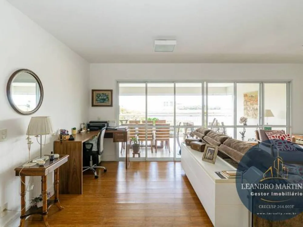 Apartamento, 3 quartos, 160 m² - Foto 1