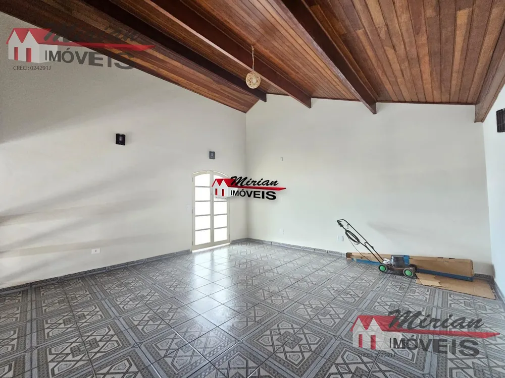 Casa, 3 quartos, 424 m² - Foto 1