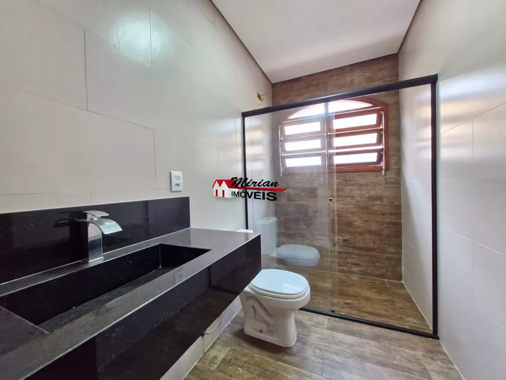 Casa à venda com 4 quartos, 170m² - Foto 15