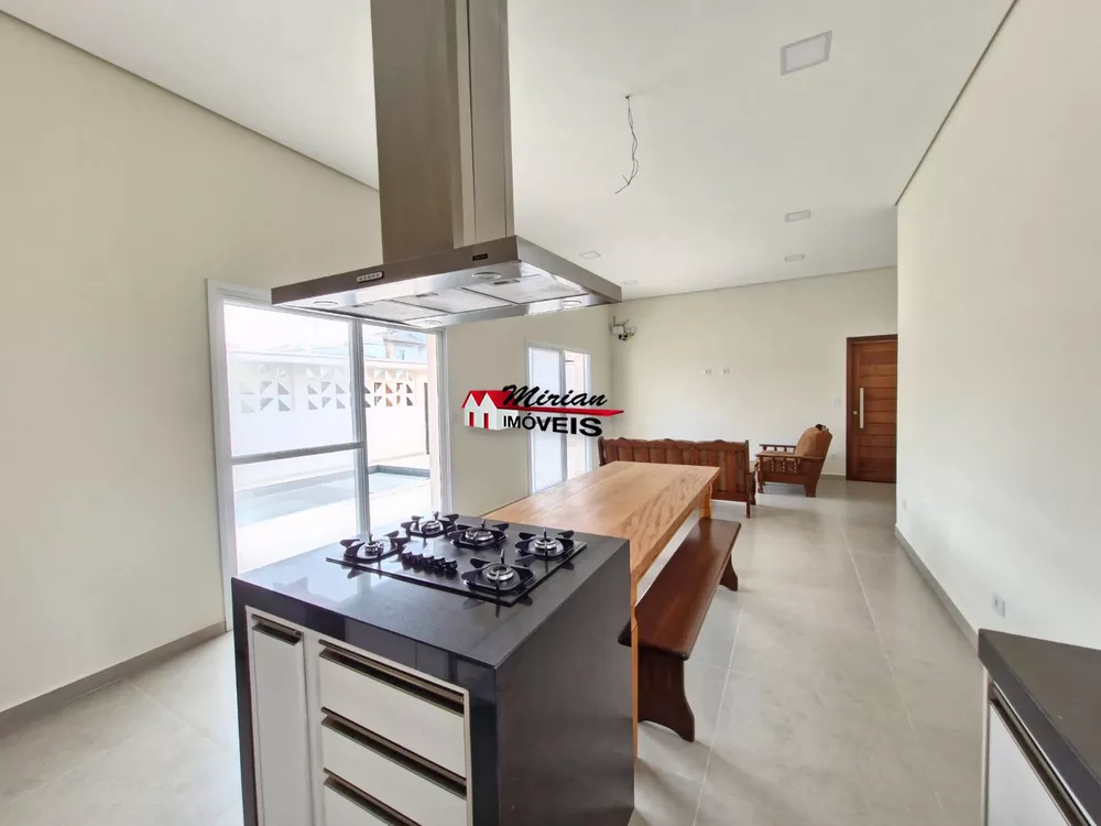 Casa à venda com 4 quartos, 170m² - Foto 7