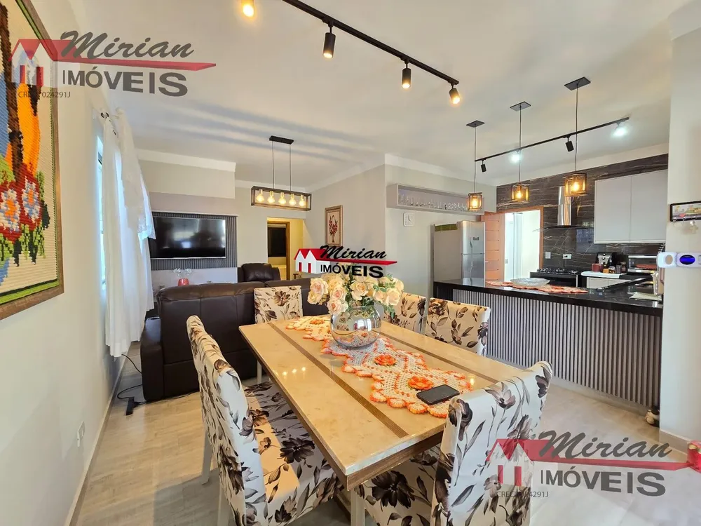 Casa, 3 quartos, 250 m² - Foto 12
