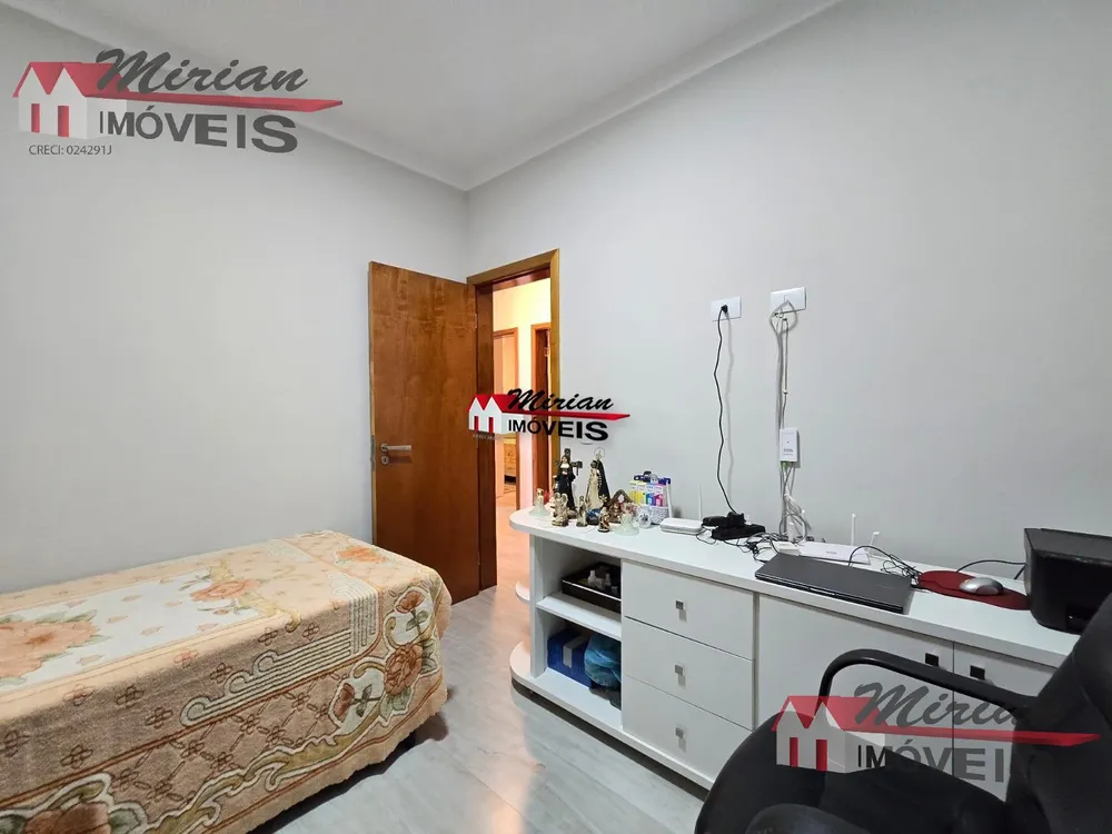Casa, 3 quartos, 250 m² - Foto 10