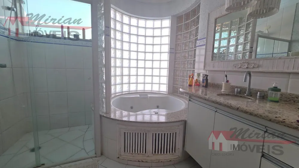 Sobrado, 3 quartos, 252 m² - Foto 6
