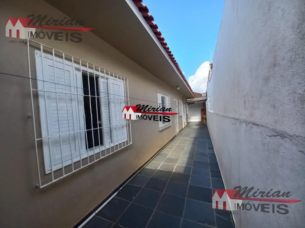 Casa, 3 quartos, 208 m² - Foto 11