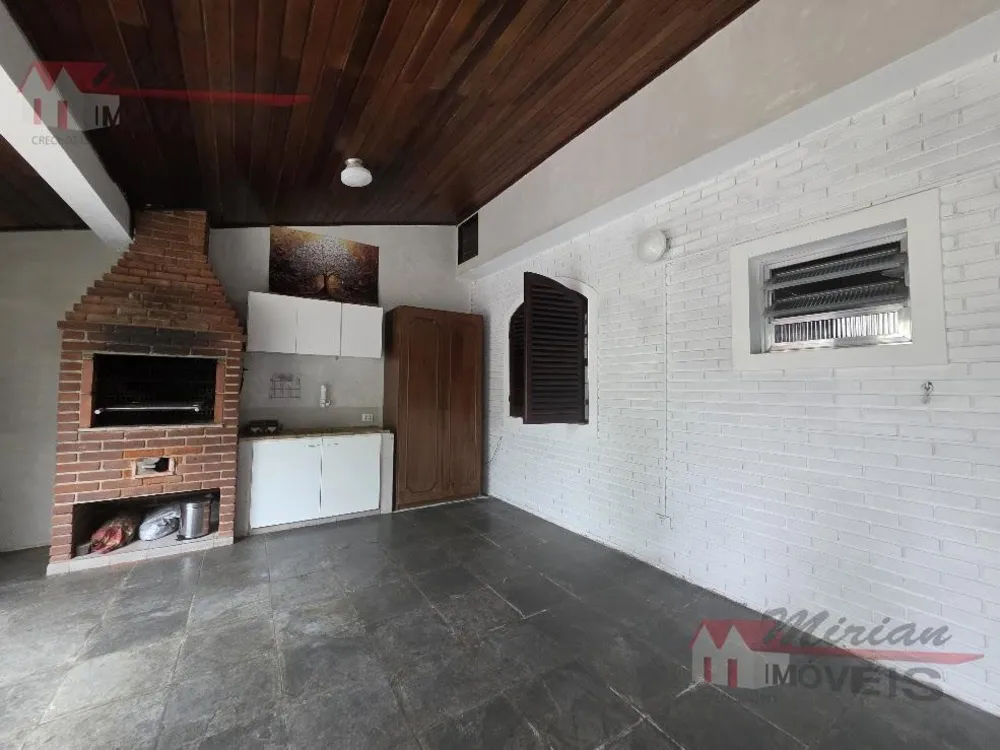 Casa, 1 quarto, 250 m² - Foto 2