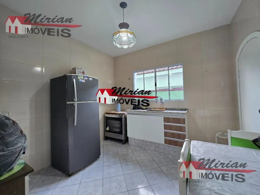 Casa, 3 quartos, 250 m² - Foto 6
