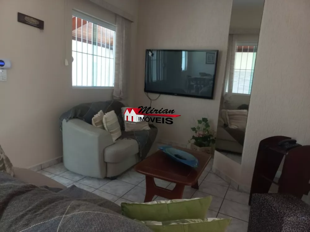 Casa à venda com 3 quartos, 175m² - Foto 13