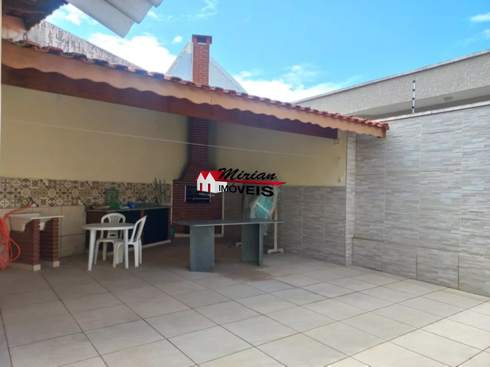 Casa à venda com 3 quartos, 175m² - Foto 28