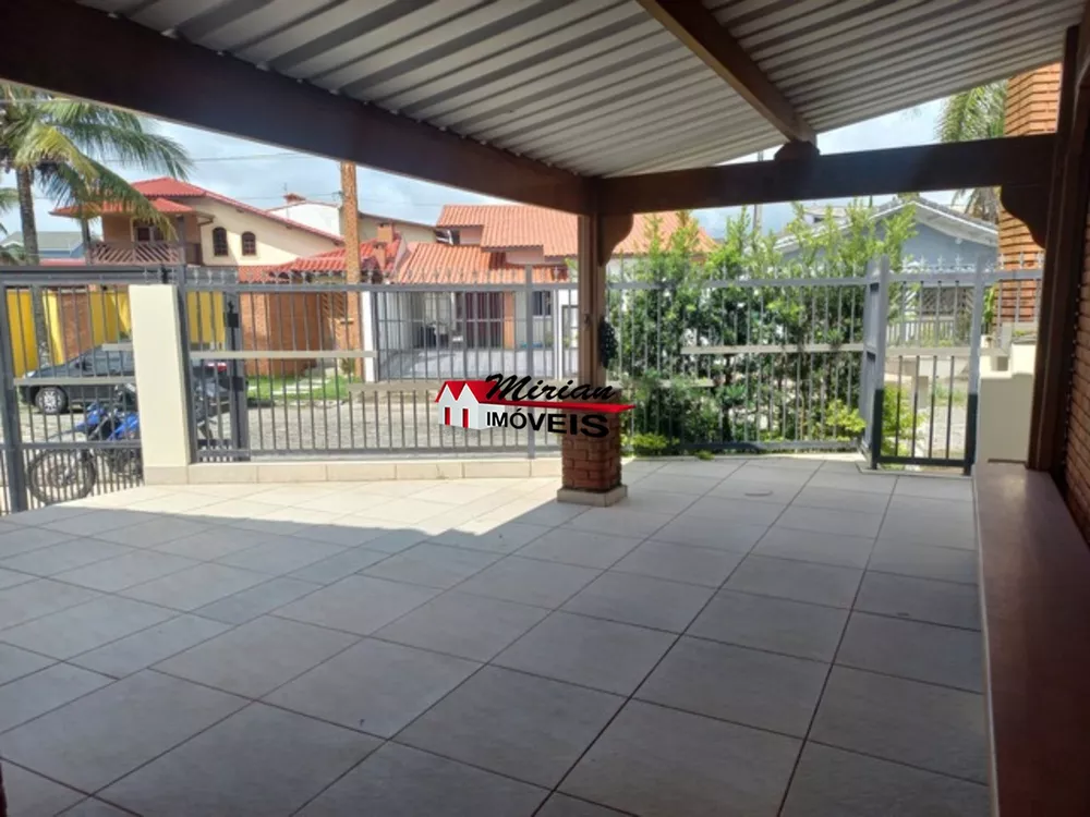 Casa à venda com 3 quartos, 175m² - Foto 5