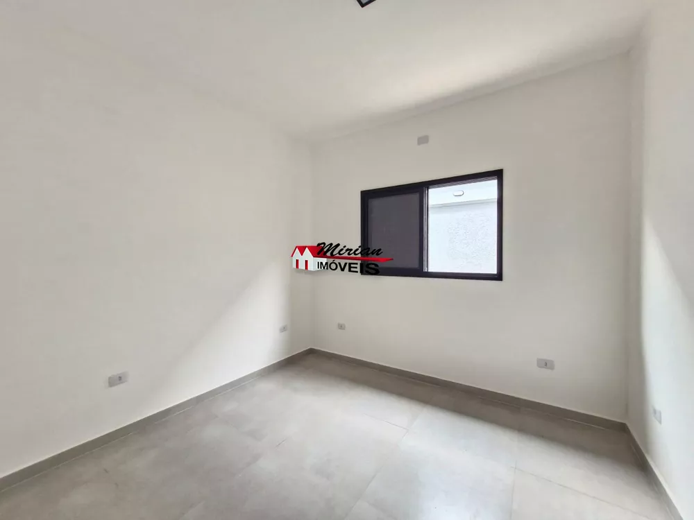 Casa à venda com 2 quartos, 80m² - Foto 12