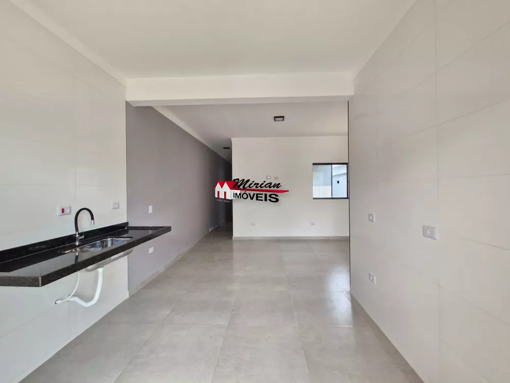 Casa à venda com 2 quartos, 80m² - Foto 10