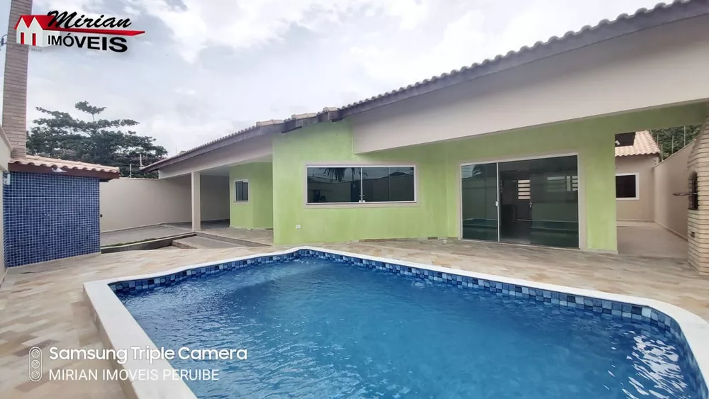 Casa à venda com 3 quartos, 250m² - Foto 1