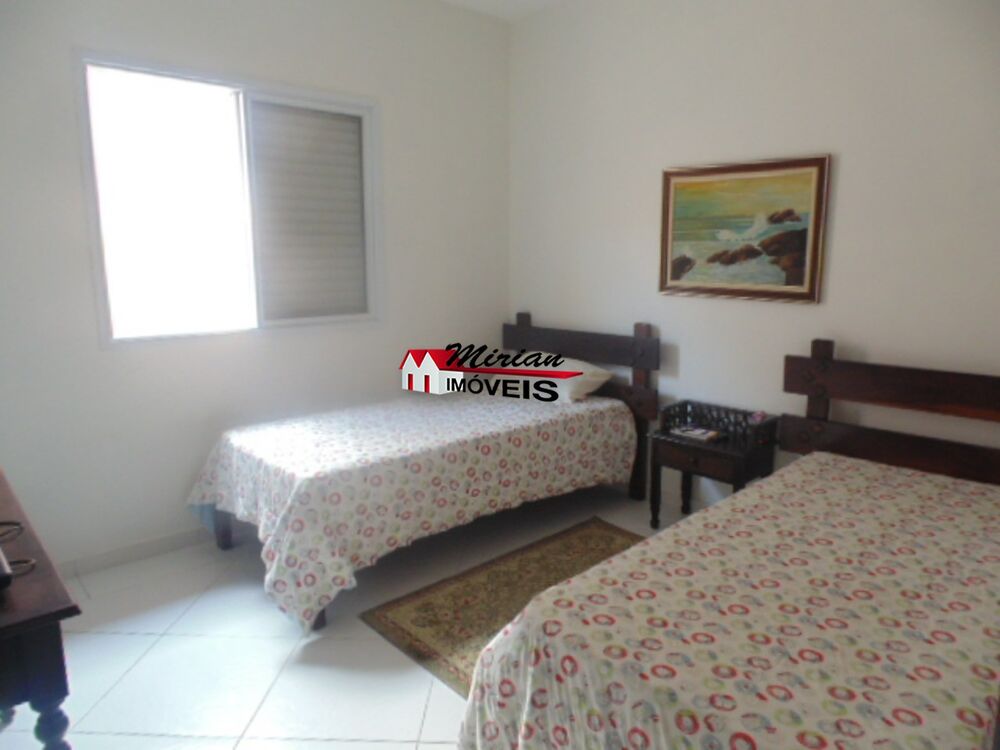 Casa à venda com 4 quartos, 200m² - Foto 12