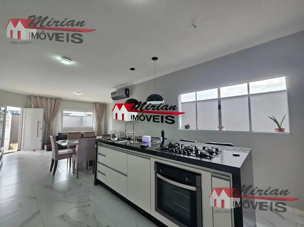 Casa, 3 quartos, 300 m² - Foto 4