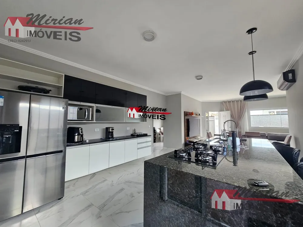 Casa, 3 quartos, 300 m² - Foto 12