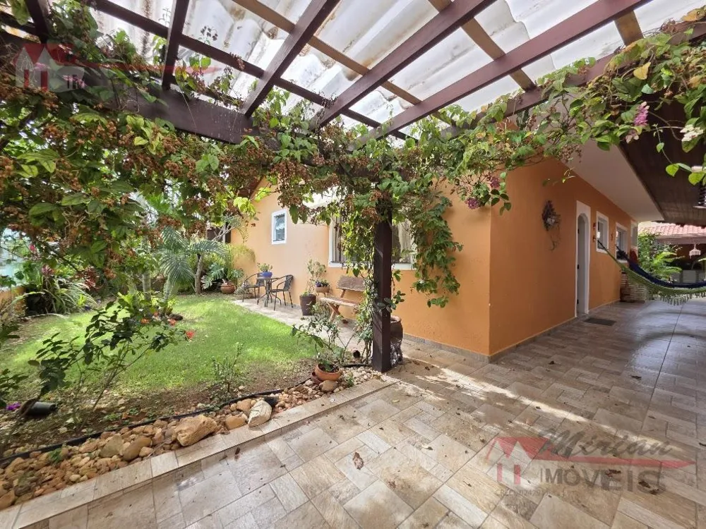 Casa, 4 quartos, 375 m² - Foto 2