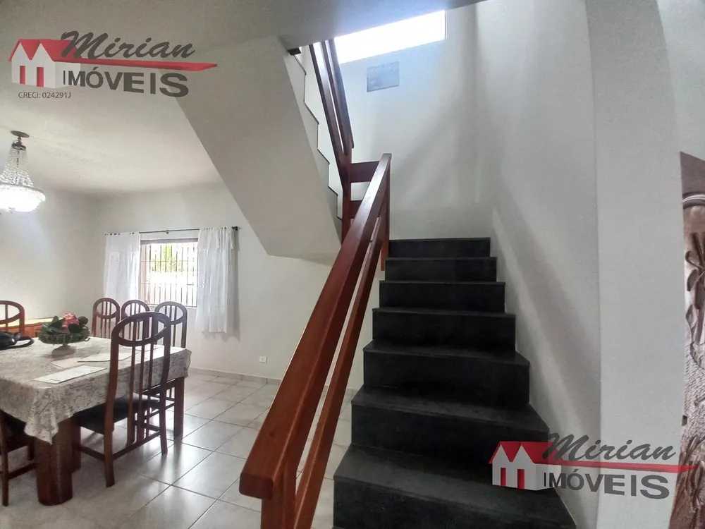 Casa, 3 quartos, 324 m² - Foto 4