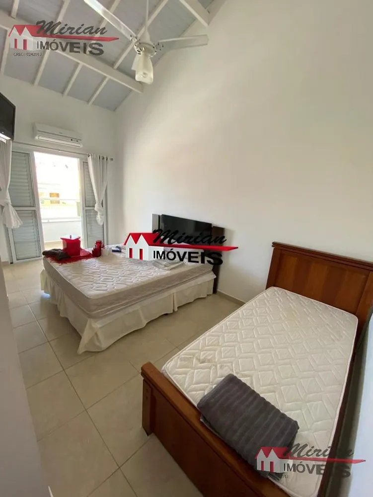 Sobrado, 4 quartos, 297 m² - Foto 1